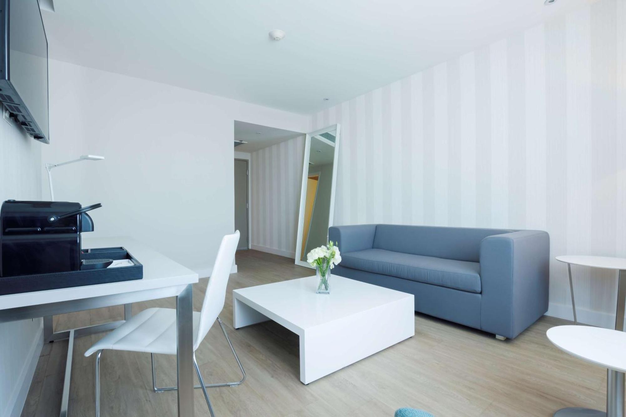 Nh Monterrey La Fe Otel San Nicolás de los Garzas Dış mekan fotoğraf