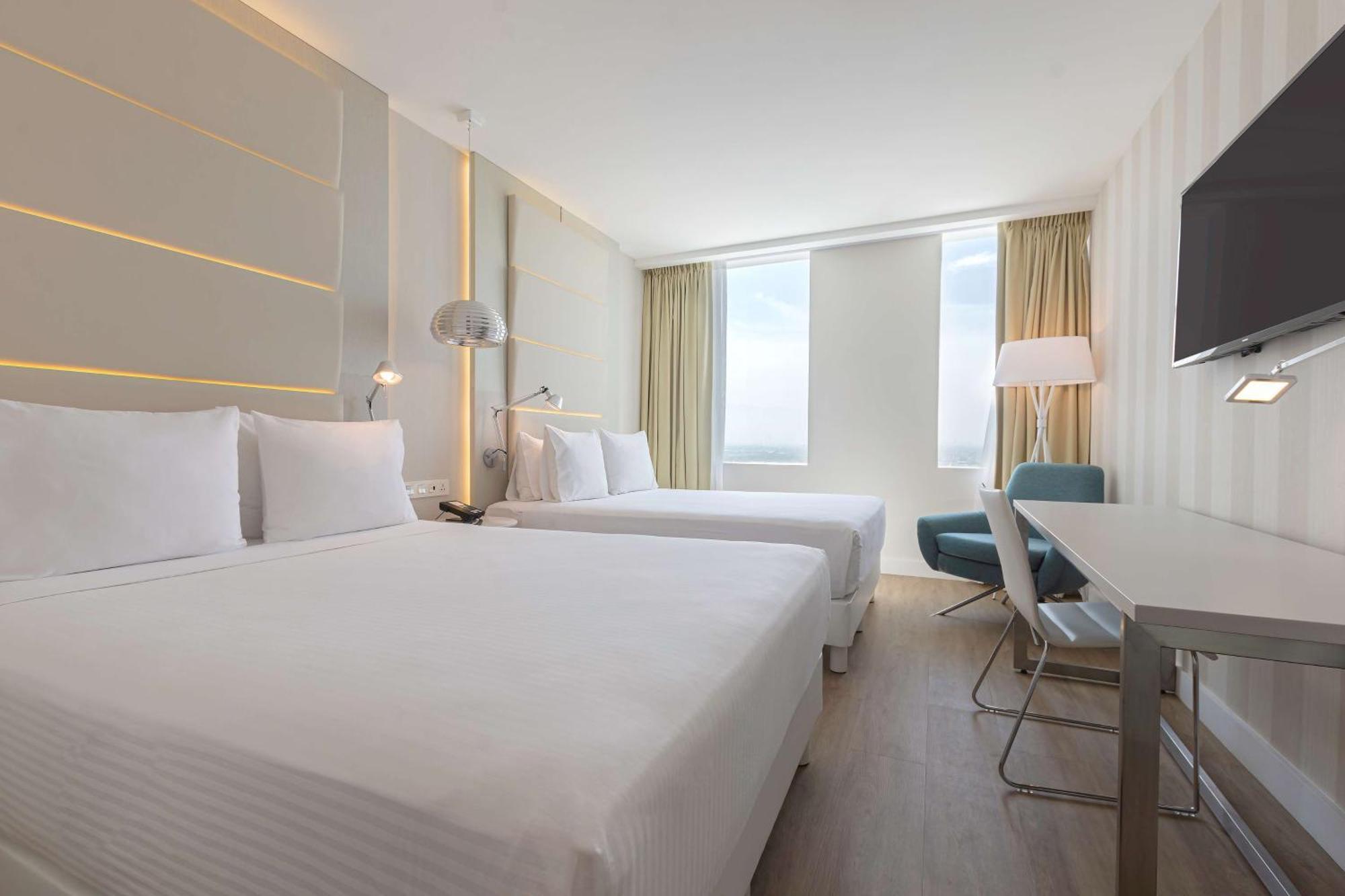 Nh Monterrey La Fe Otel San Nicolás de los Garzas Dış mekan fotoğraf
