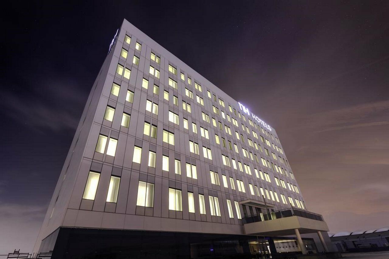 Nh Monterrey La Fe Otel San Nicolás de los Garzas Dış mekan fotoğraf